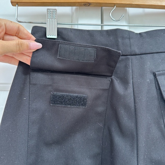 Danielle Guizio Zippered Cargo Black Pants - Picture 10 of 16